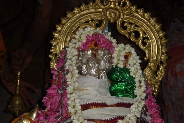 The adorned silver idol of Palayamkottai Sivan Temple's deity.