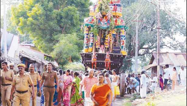Therottam festival of Kurukkuthurai Murugan Temple in Tirunelveli 