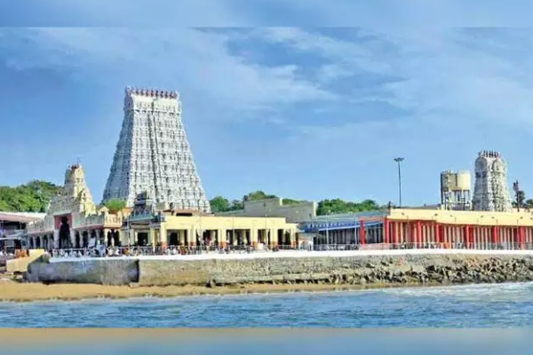 View of thiruchendur temple from the sea.