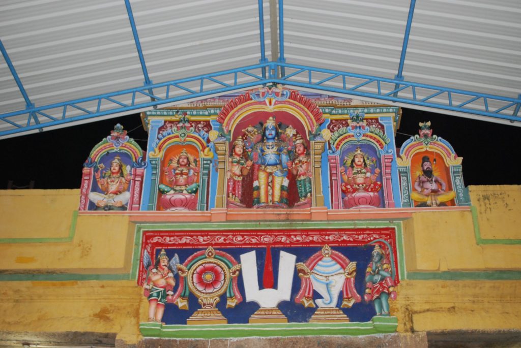 Sculpted idols of Perumal along with godesses, Lakshmi devi, Saraswathi devi, Lord Brahma on the upper portion of vimana and Chakra,Namam & Sangu symbol along with Garudan & Anjaneyar in the lower portion of vimana