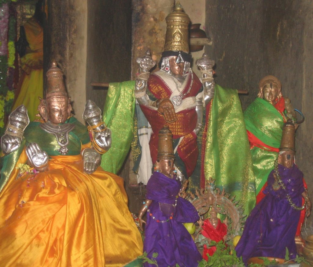 Urchavar idol decorated with a grand attire in Sri Kariyamanikka Perumal Temple in Tirunelveli